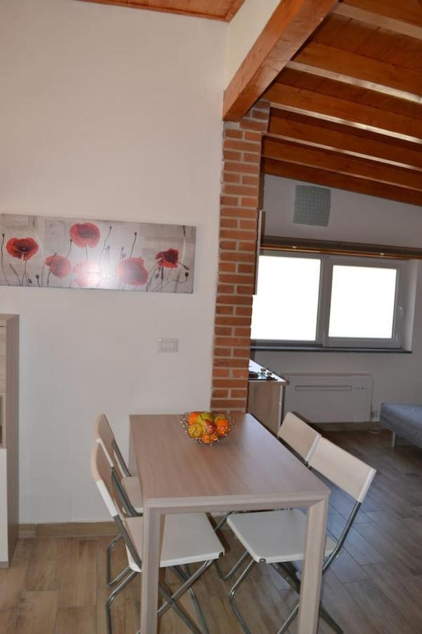 Amazing Appia Antica - Campidoglio Apartment Rome Bagian luar foto